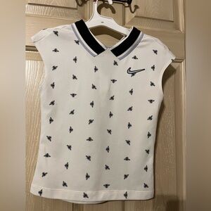 Like New Nike Tennis Top